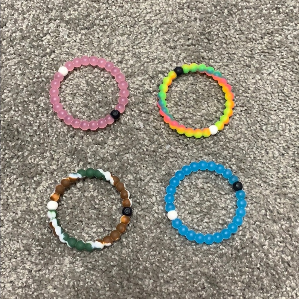 Set of 4 small Lokai bracelet